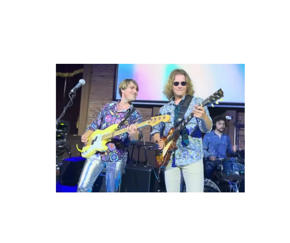 Photo of the band 60s thunder