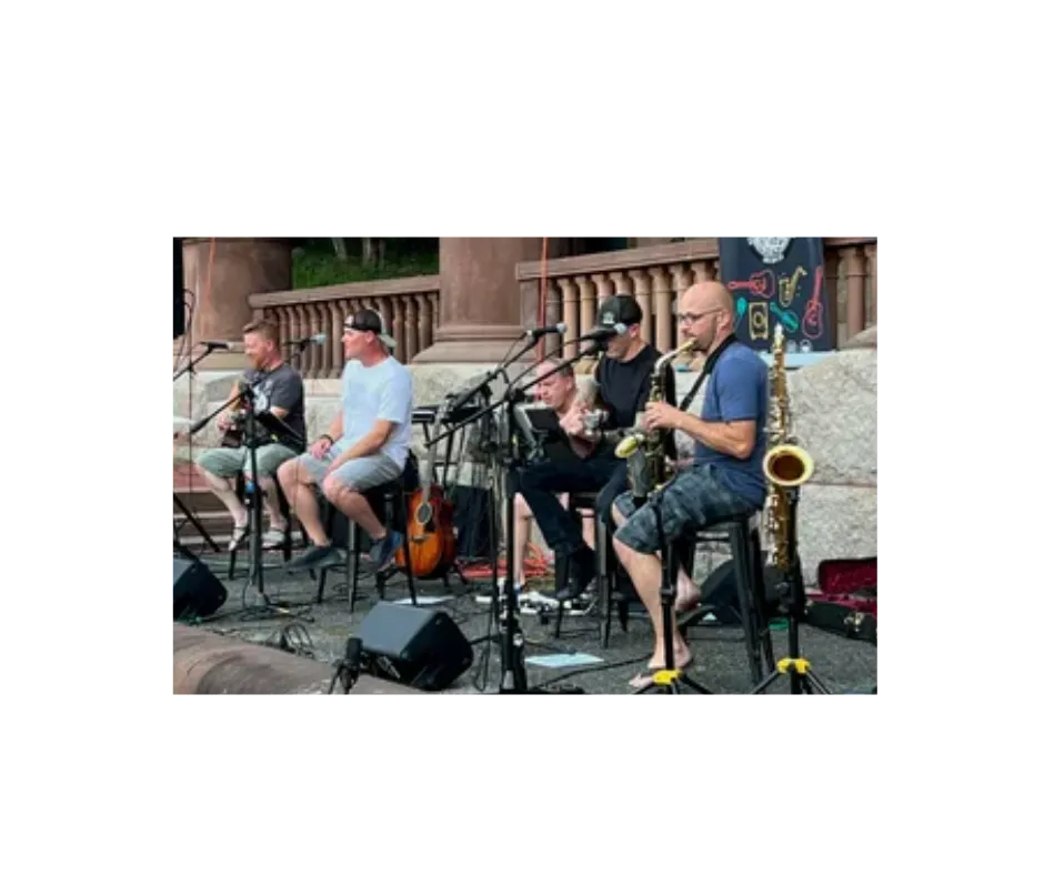 Photo of the band The Pickpockets